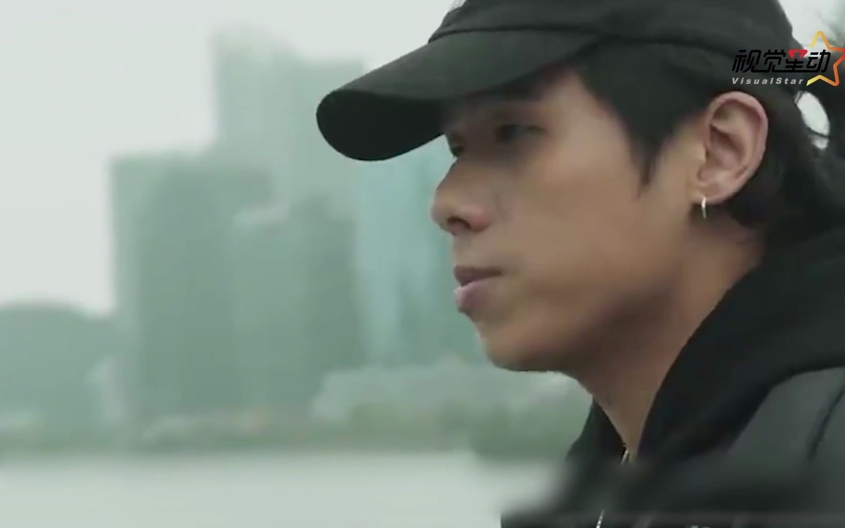 法老再发文孙权回应与17岁女生恋爱还劈腿