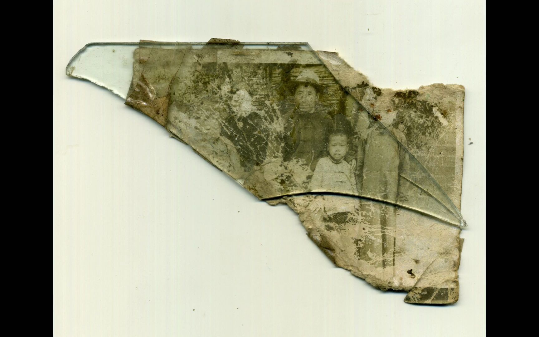 民国超级破损老照片鼠绘修复