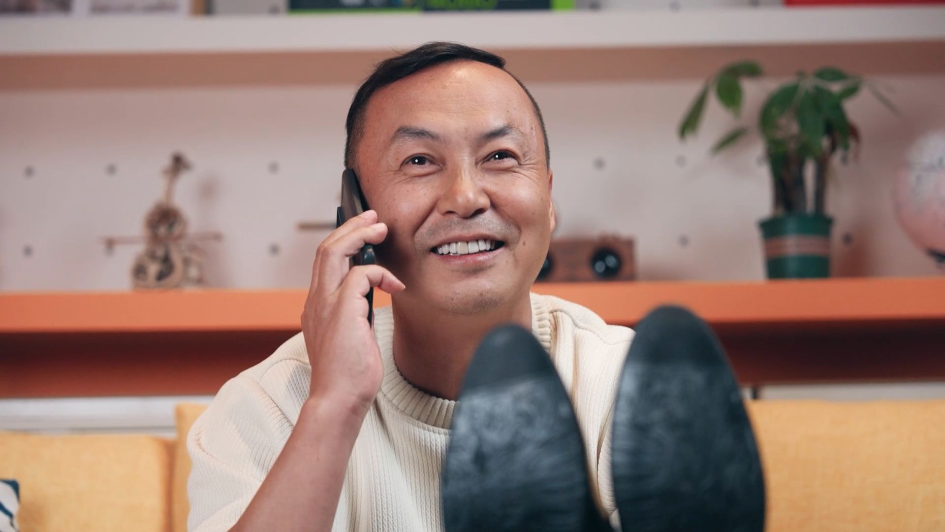 陈翔六点半：我有两只鞋，一只不能穿，另一只也不能
