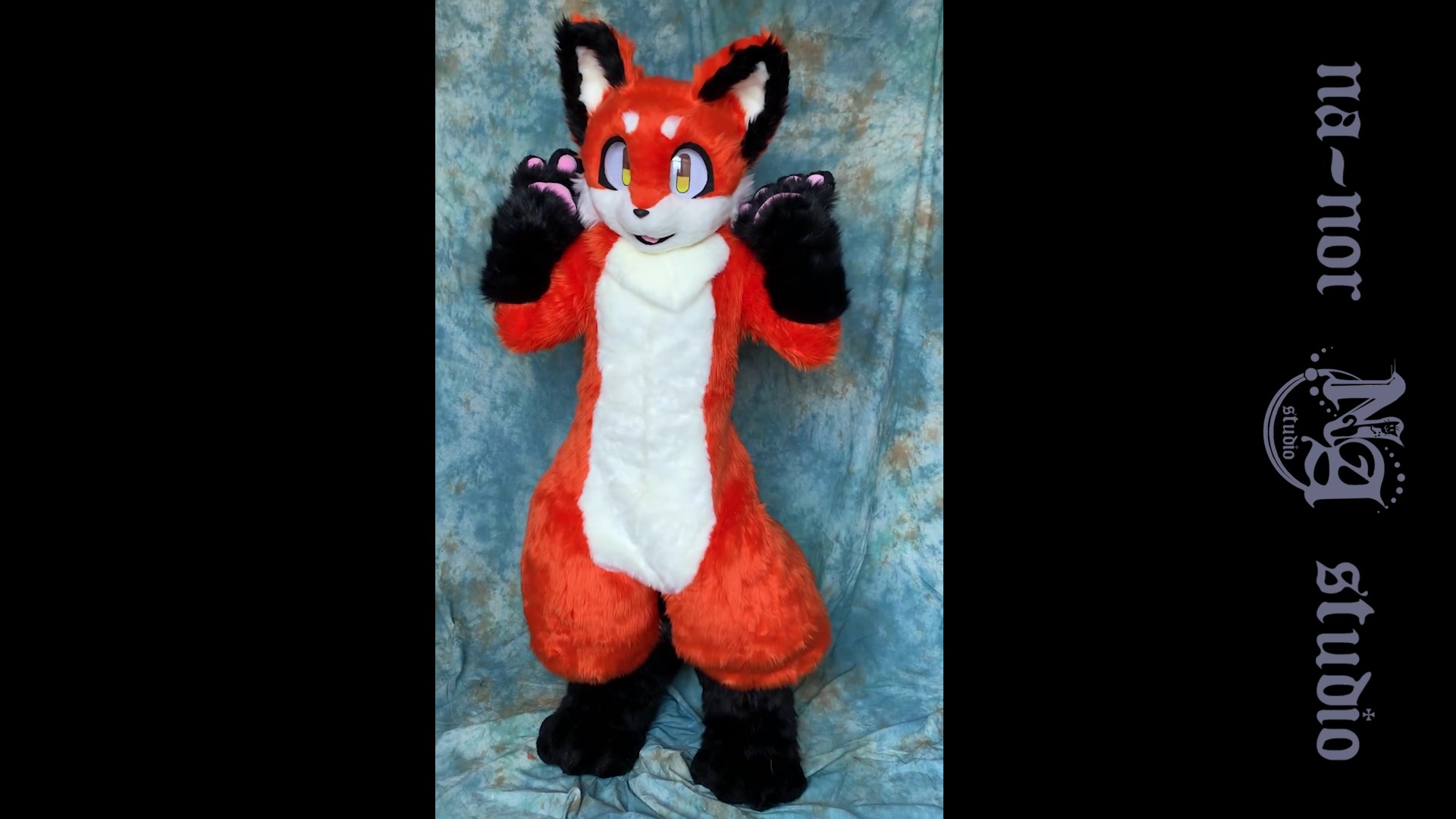 兽装fursuit小狐狸全装展示