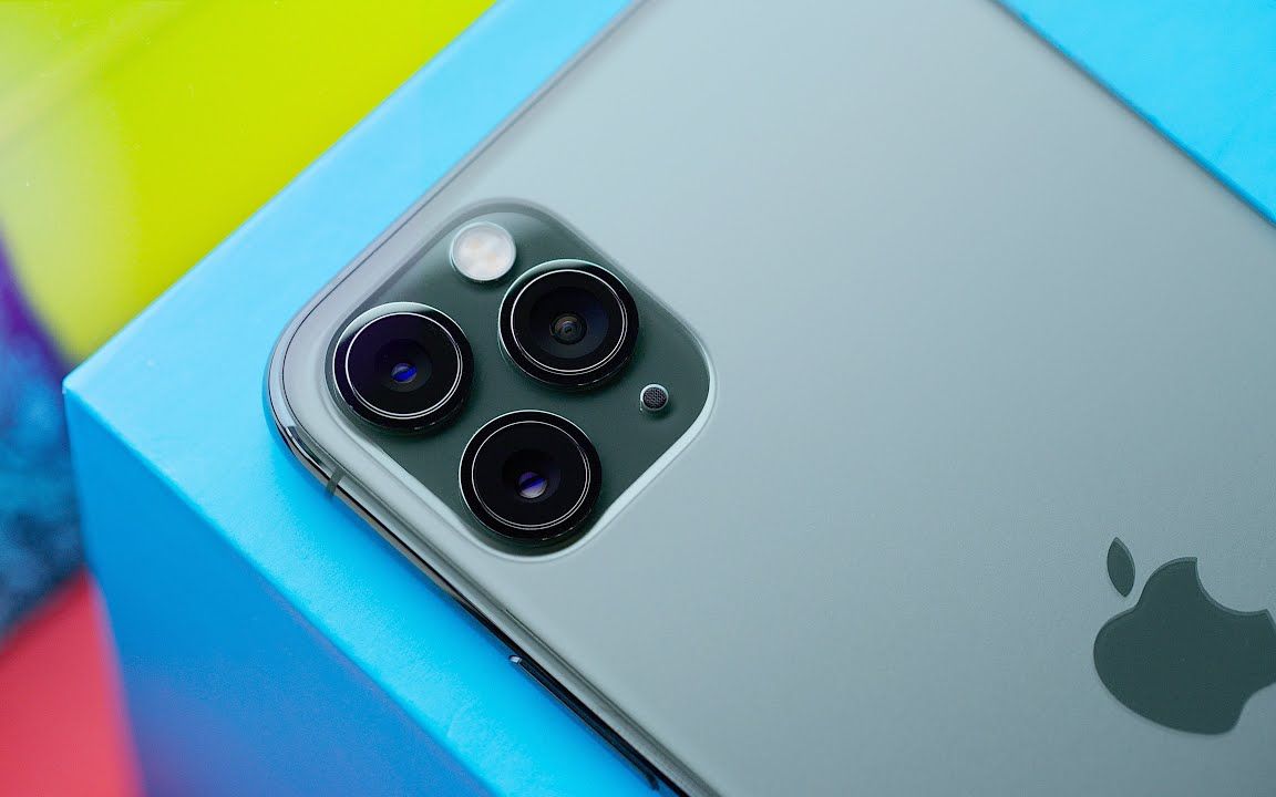 [图]【MKBHD中字】【iPhone 11 Pro完整测评-很Pro的Camera/不咋Pro的手机】 For the Love of Cameras!