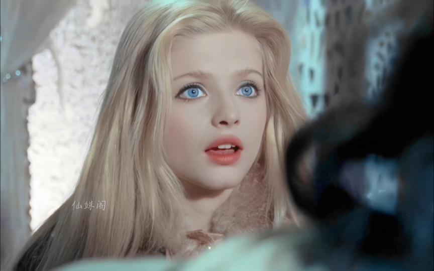 来自瑞典的纯欲大眼萌妹——伊娃·奥琳