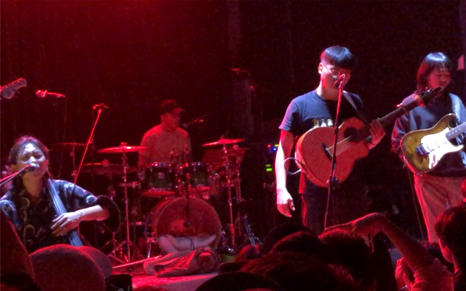 安九老王乐队老王乐队吾日三省吾身发片巡演厦门站20191123