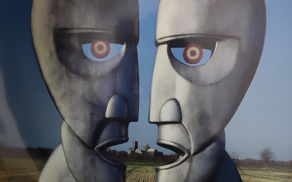 【近期购物】2014年美版二手《the division bell》藩篱之钟