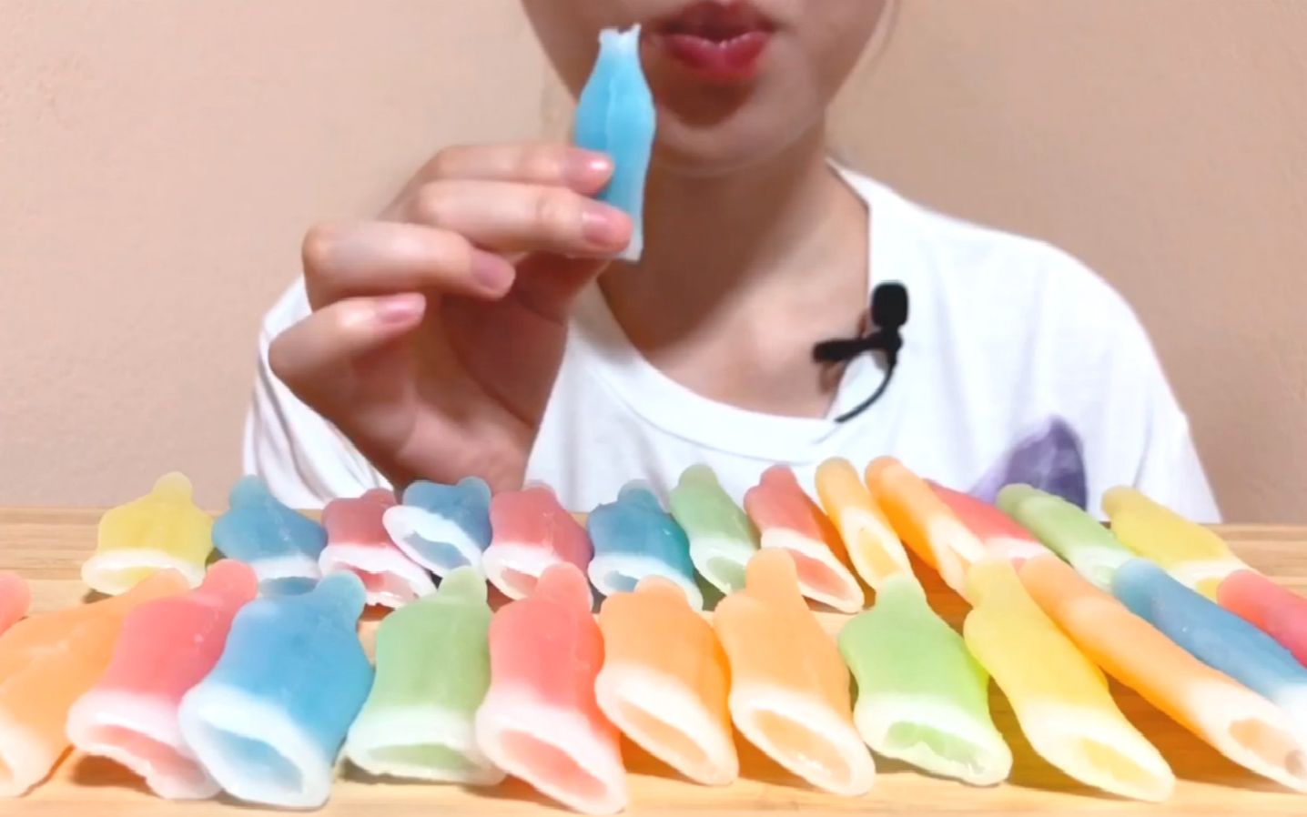 りーめいlǐmei ☆ nik-l-nip蜡瓶糖 食音咀嚼音(新)