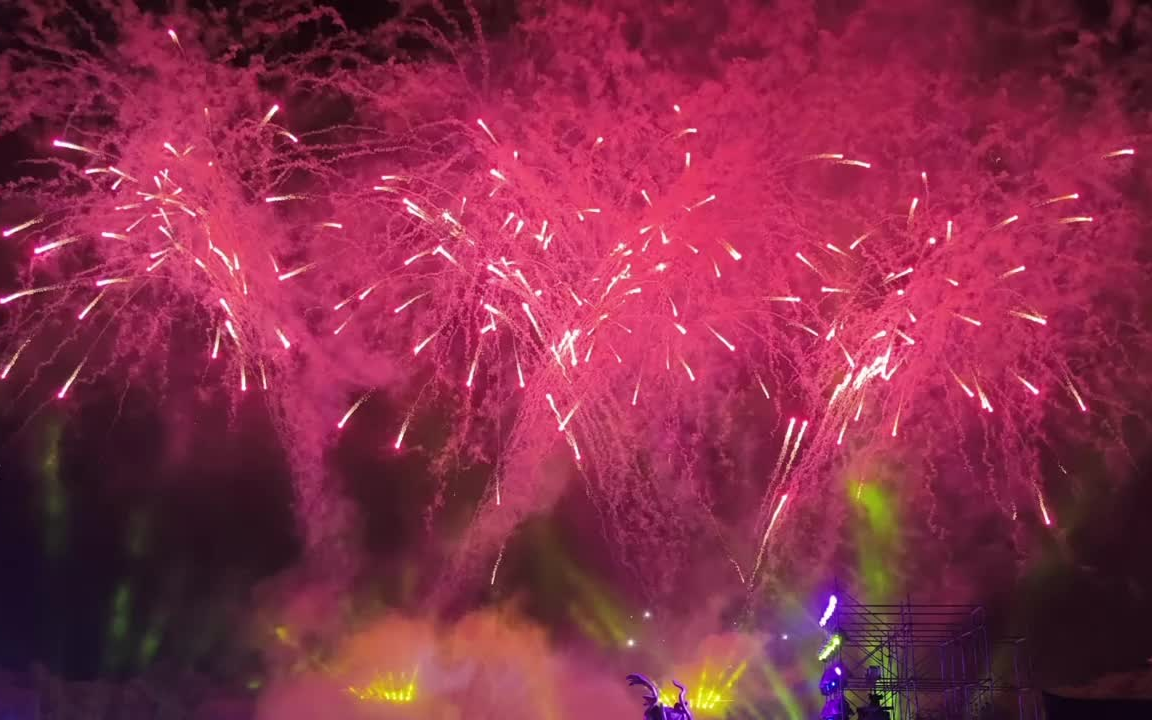 8.20常州户外东方盐湖城赏烟花盛宴视频!