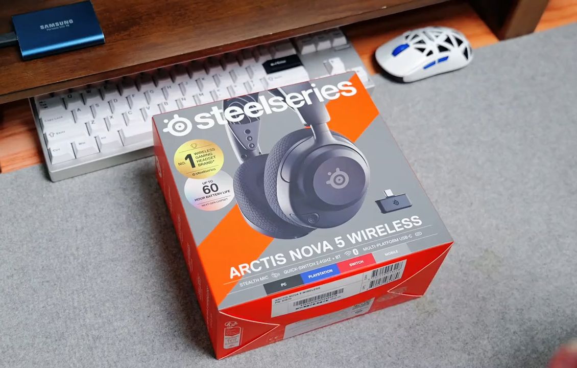 赛睿寒冰5无线耳机带给你极致体验.