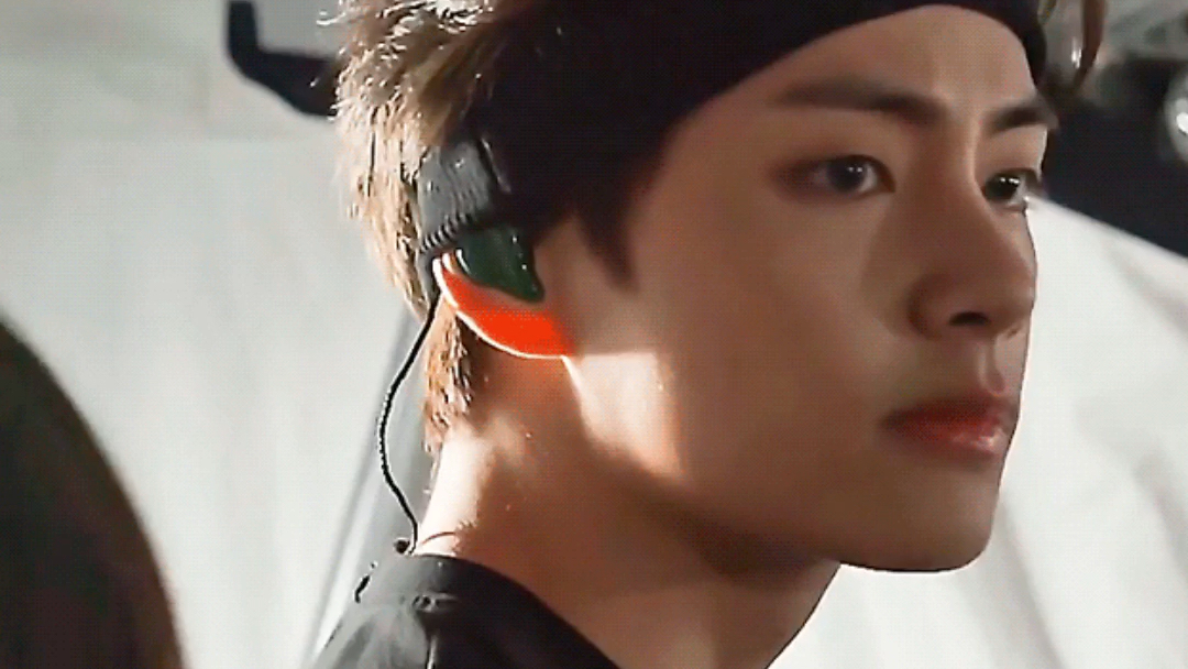 活动  【金泰亨】黑发酷哥,世首帅