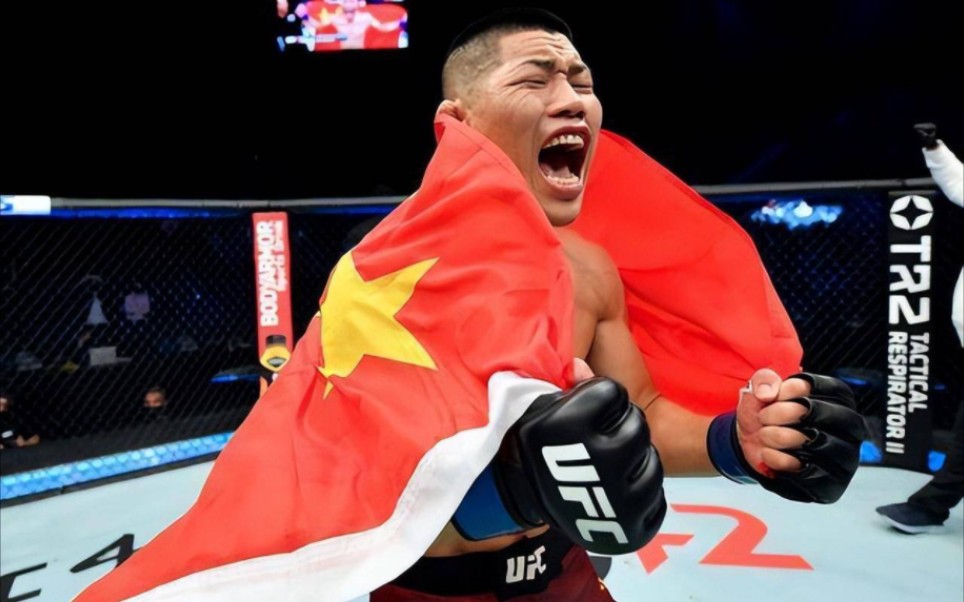 的ufc小子一路的艰辛只有自己知道,李景亮励志短片送给努力奋斗的你