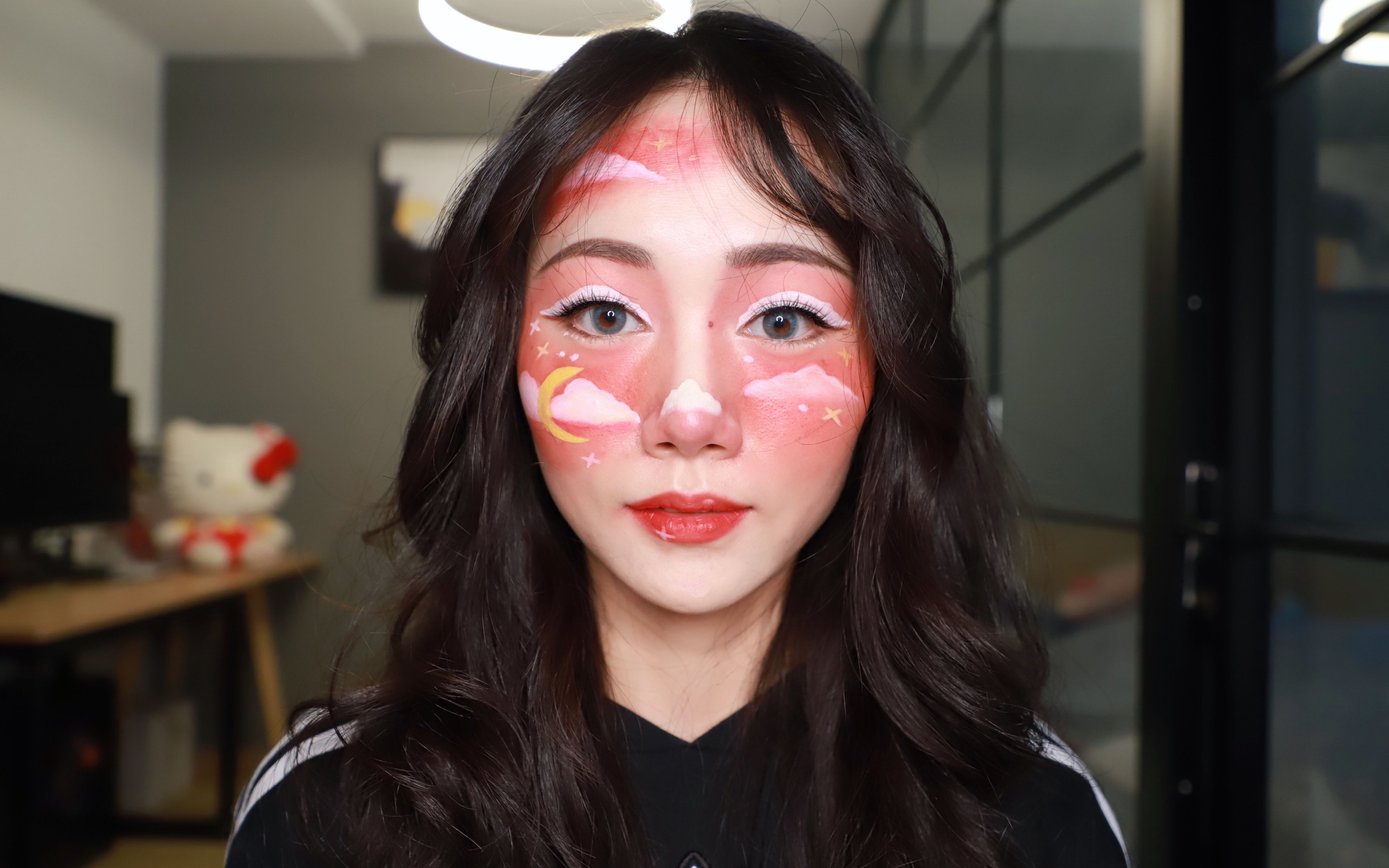 面部彩绘之云朵妆dior999底色彩色眼线笔面部彩绘颜料真徒手画滴