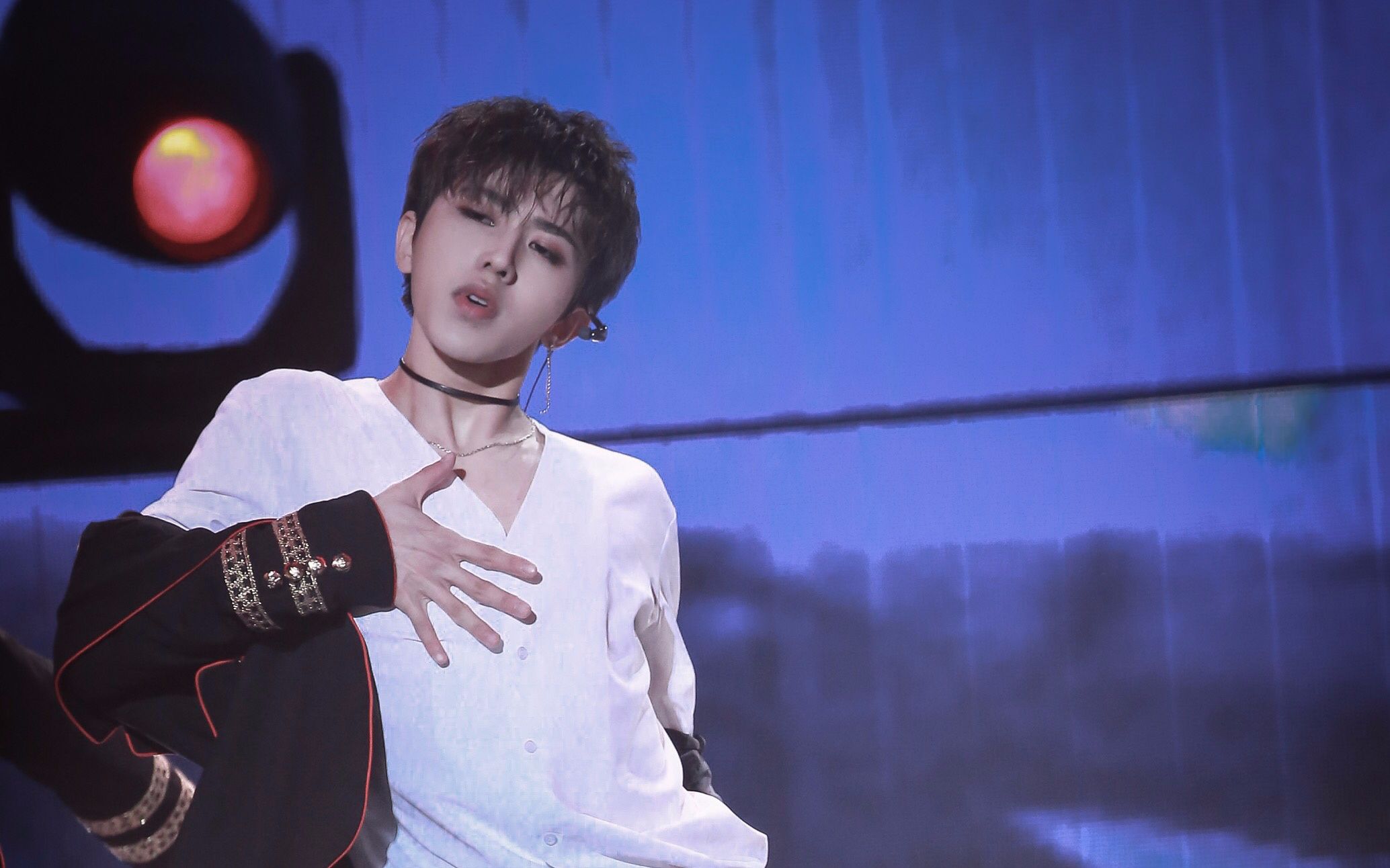 【上海两场顶胯合集】saywhat老手蔡徐坤连续顶胯10分钟 - mack daddy