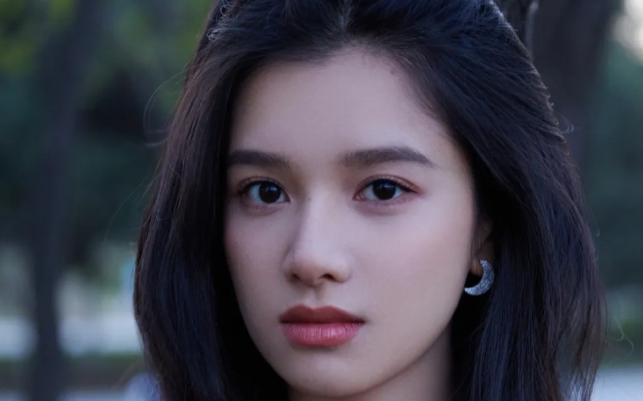 挂壁圣地高埗邂逅美女