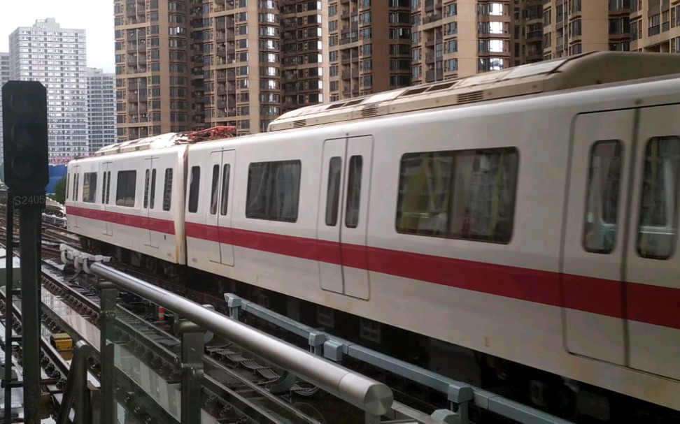 广州地铁L1型列车图片