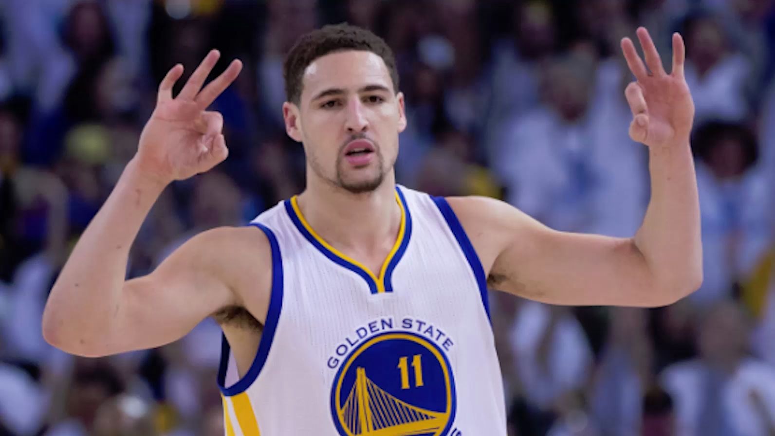 汤普森投篮很凶就是有点手短