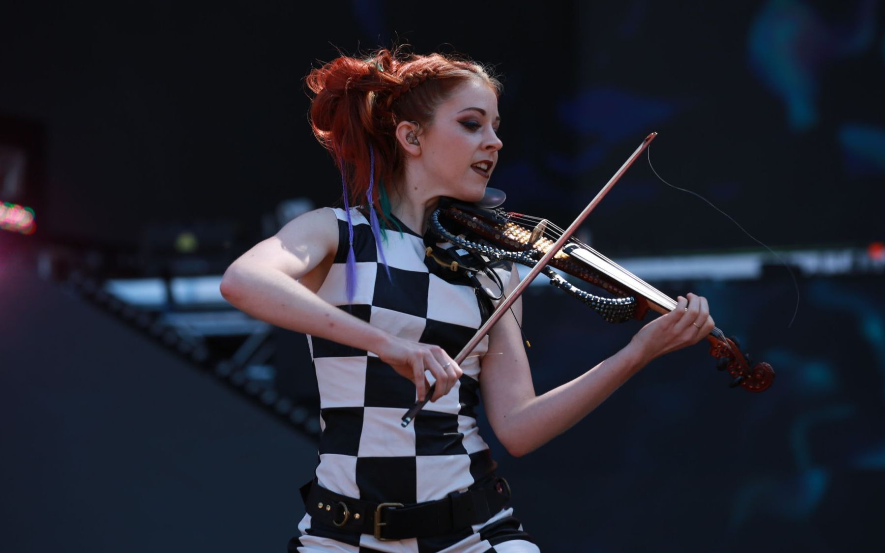 [图]Lindsey Stirling - 2016芝加哥现场 Lollapalooza音乐节  (Full Show) HD