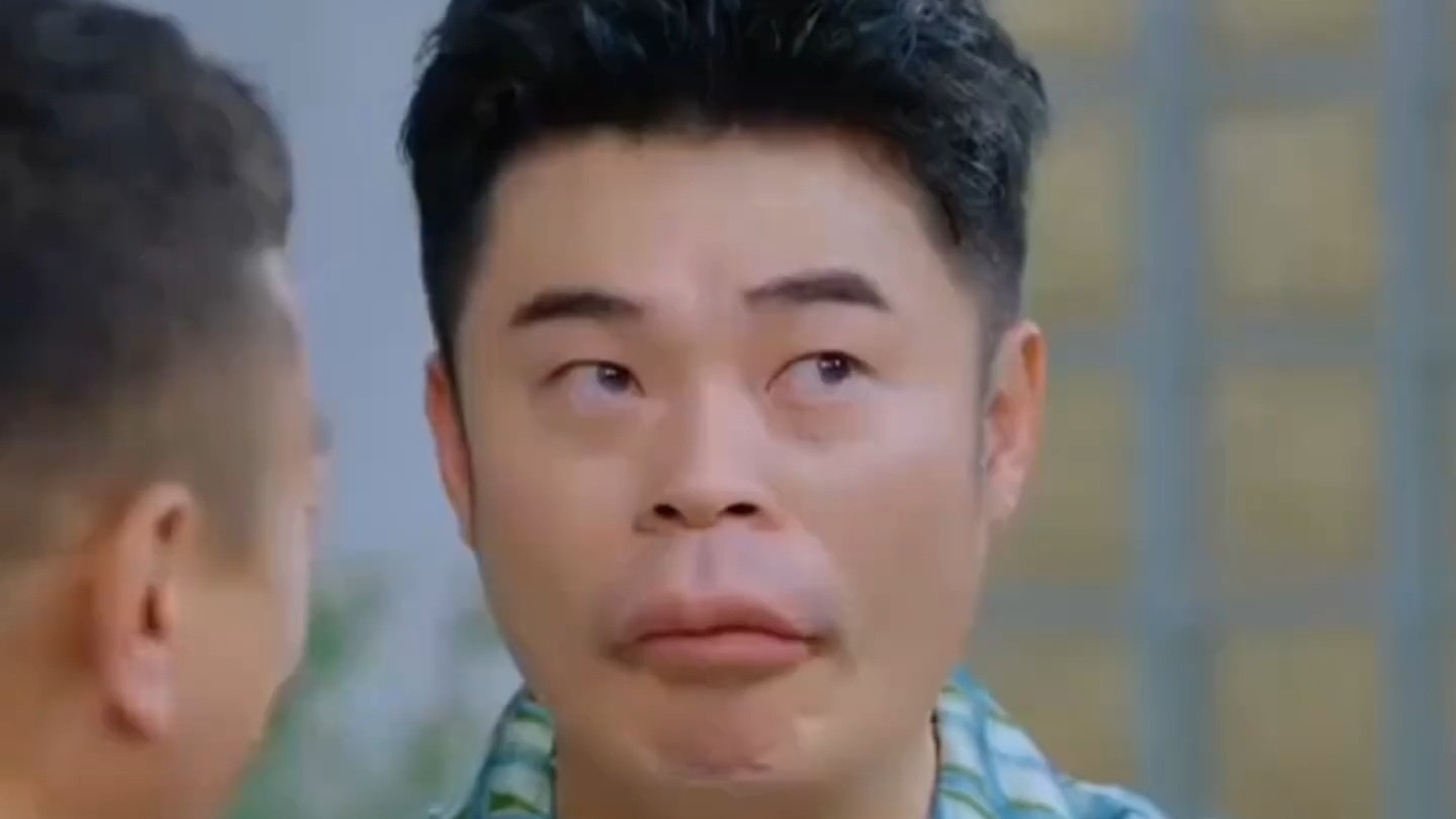 陈赫憋笑大挑战,这谁能不笑啊