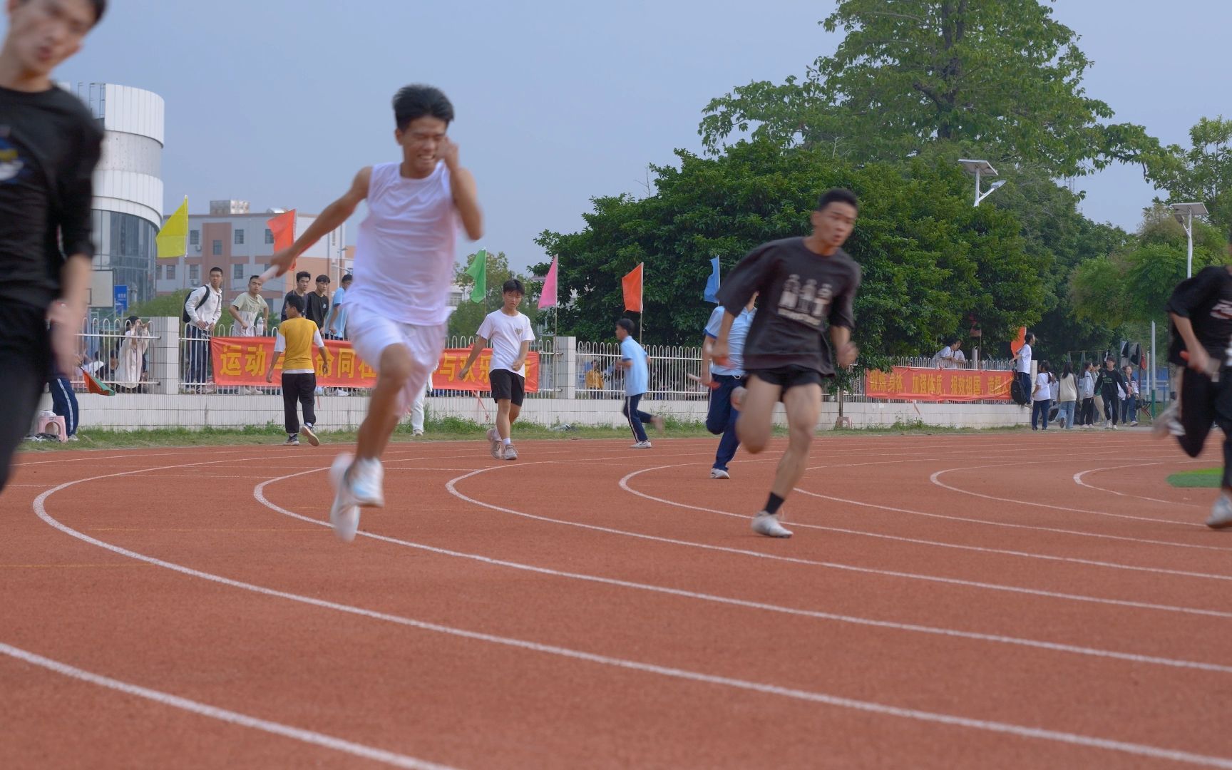 廉州中学第23届体育节:接力赛