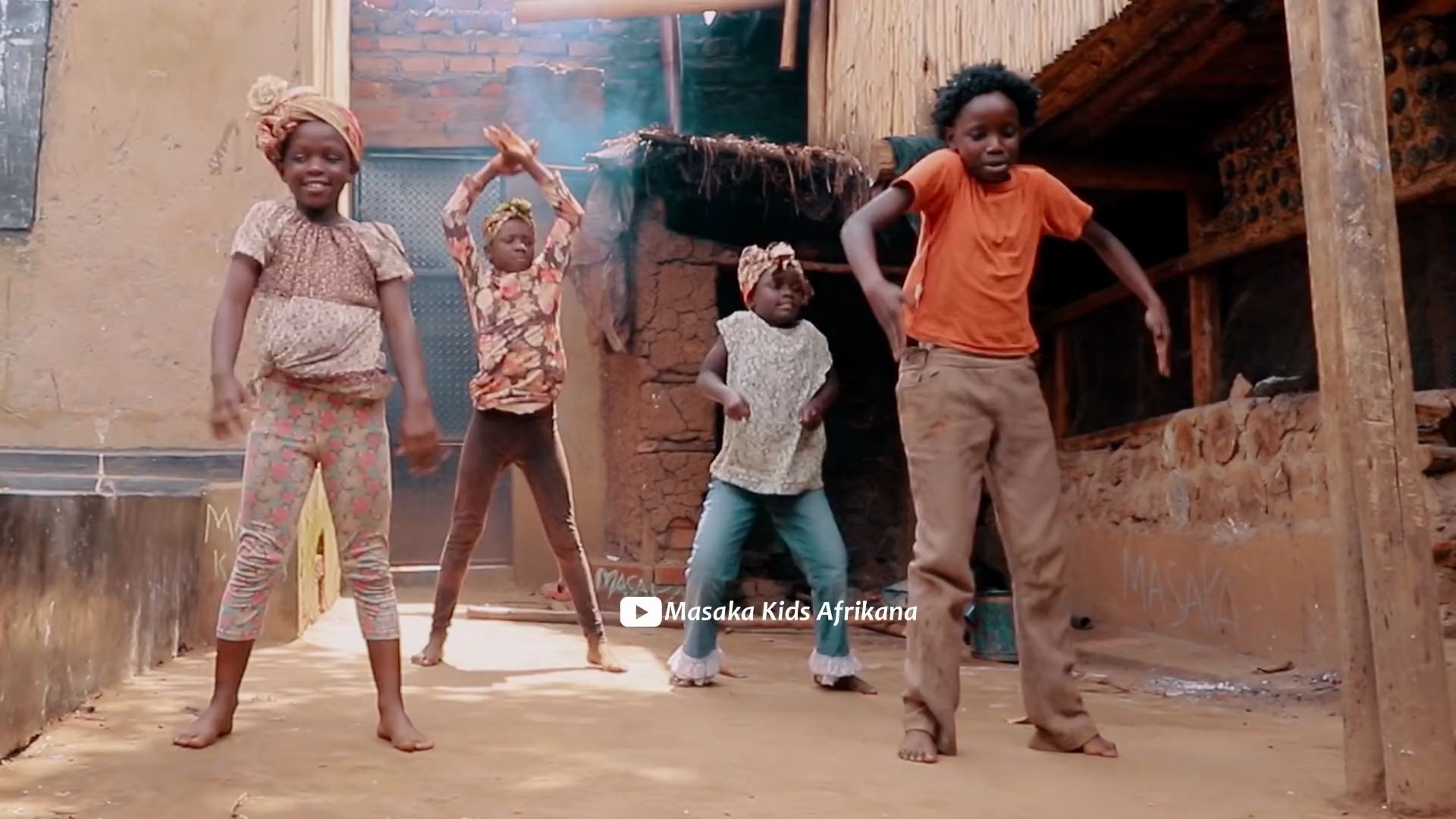 非洲舞 Masaka Kids Africana Dancing Kumbaya  #StayHome & Dance With Us 哔哩哔哩bilibili