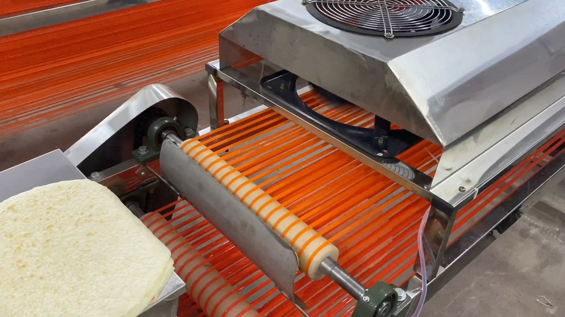 单饼机,全自动单饼机多少钱 一台?圆形单饼机流程观看