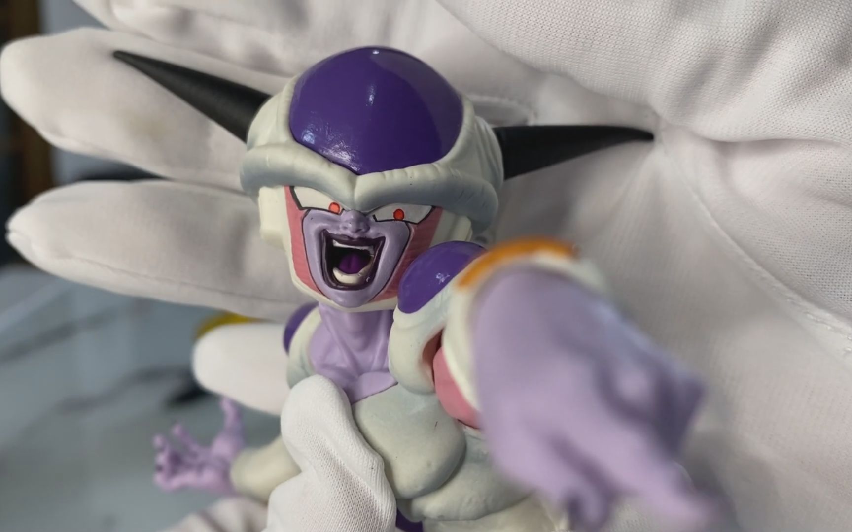 【开箱视频】龙珠full scratch 弗利萨~大王笑骂"你看看你个小b崽子