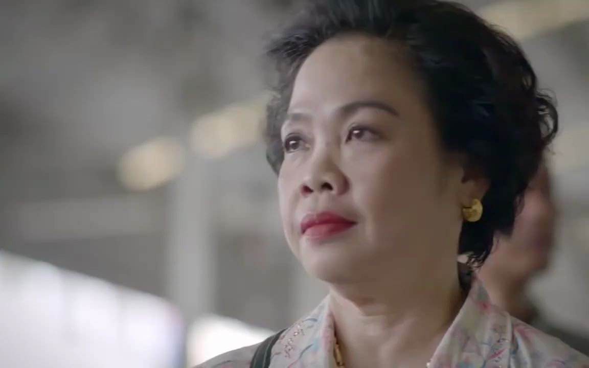 泰國广告-泰国7 eleven感人广告《暴力老板娘》中文字幕|优秀广告创意