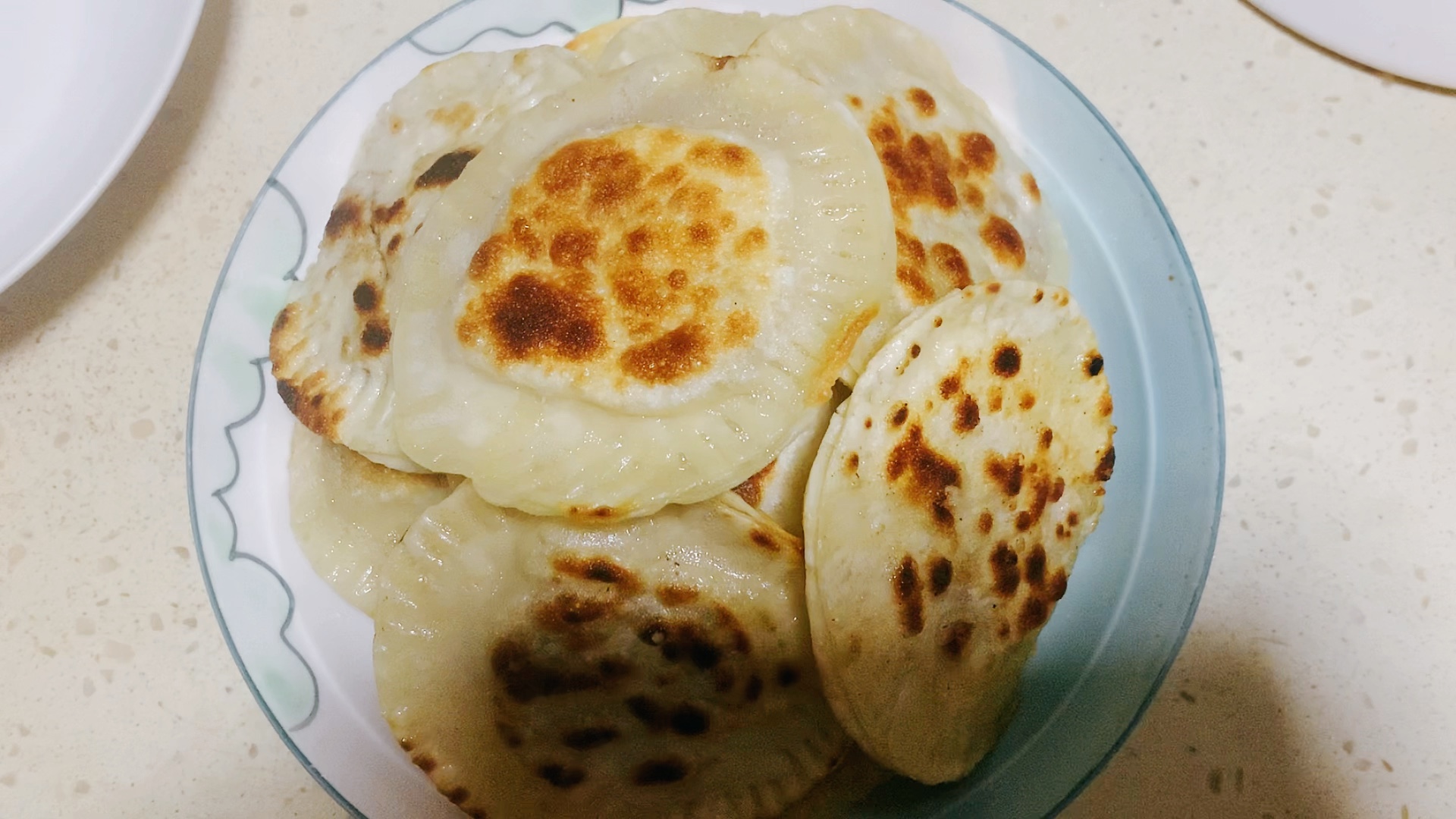 爱饼的广东人不会玩面粉的这样做出来的牛肉饼真的好好吃