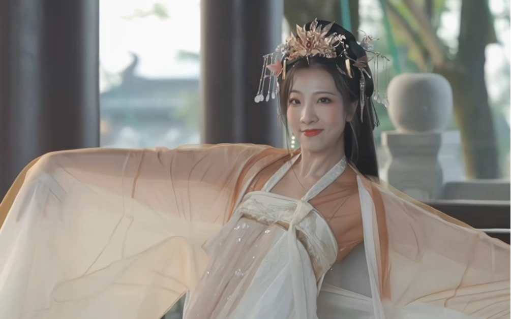 《芳华慢》| 希望自己一年比一年自由 一年比一年通透