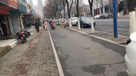 [图]合肥疫情放开后和老妈一起逛菜市场 结果下雨提前打道回府