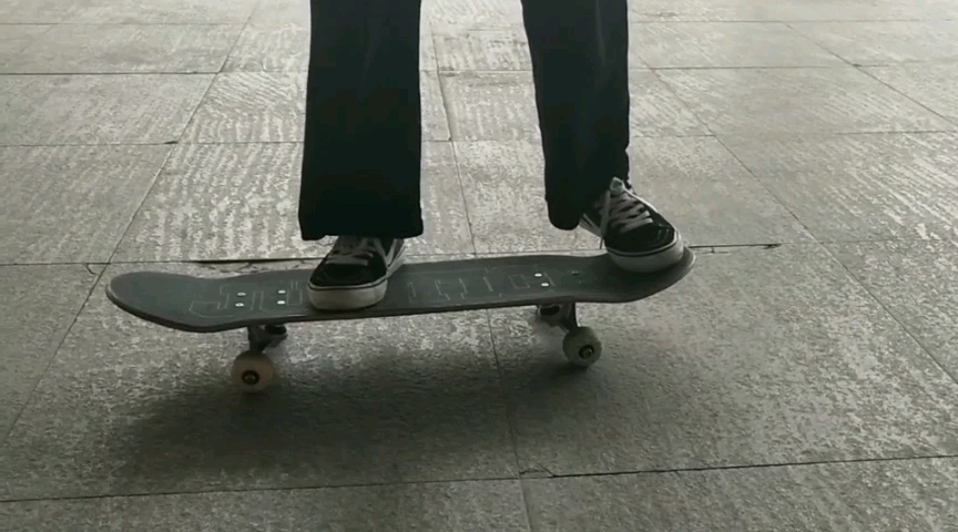 滑板萌新ollie点板求大佬指点