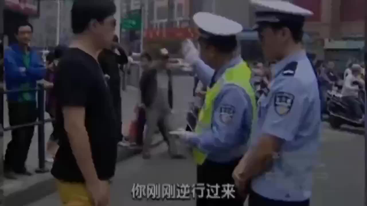 长沙交警是怎样处理“态度恶劣”车主的,几句话就让他认错道歉哔哩哔哩bilibili