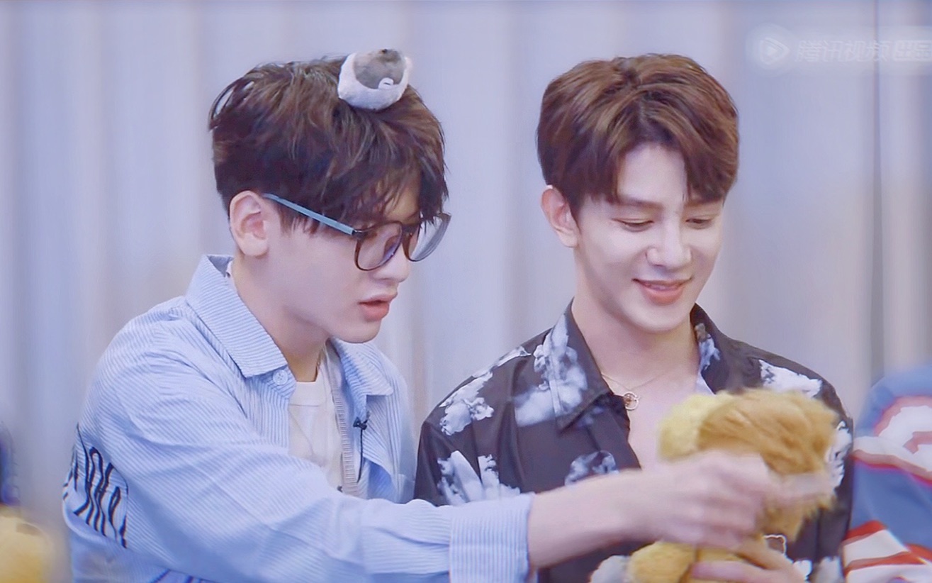 光电潇应人间小苦瓜r1se蓄能季61翟潇闻70夏之光cut