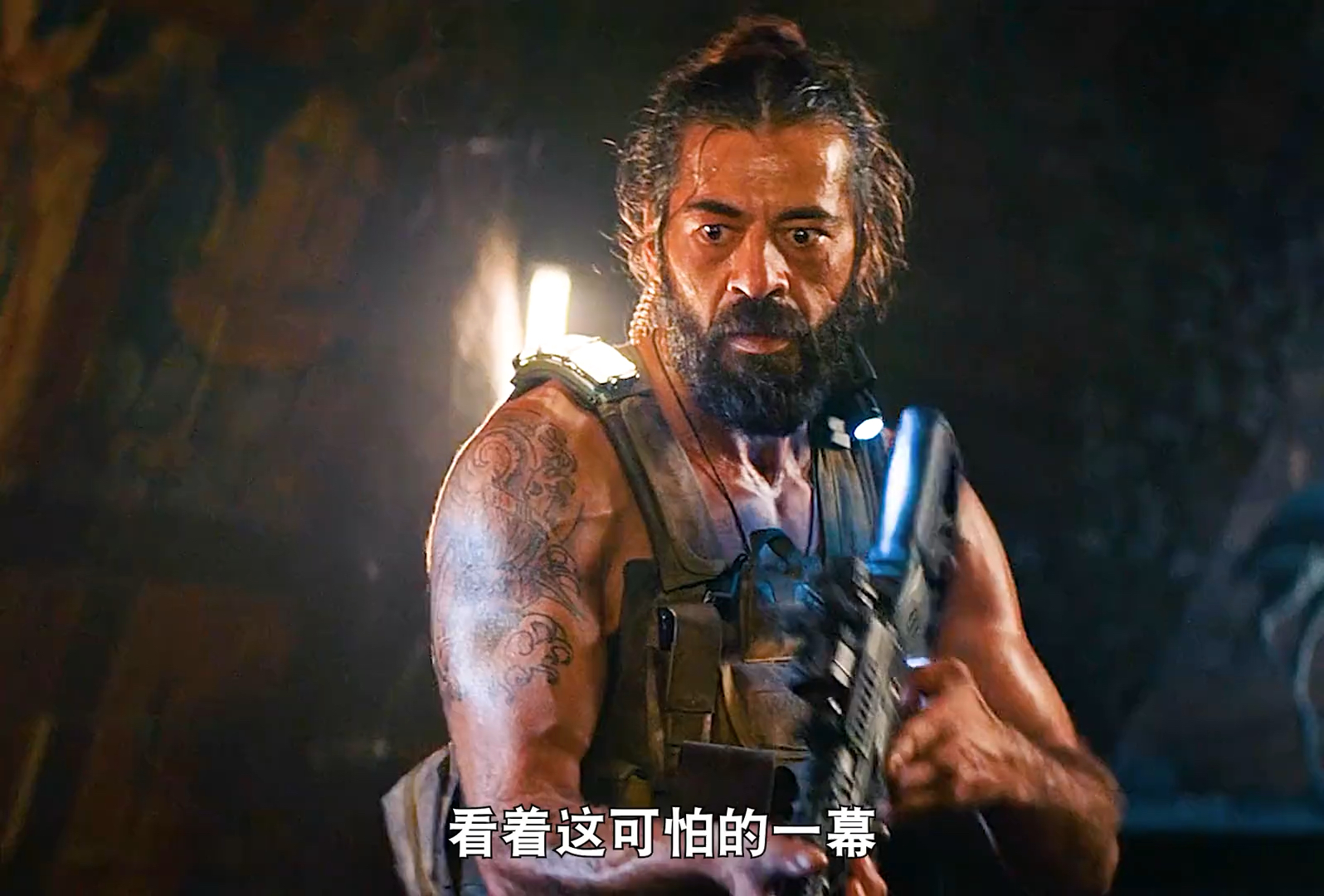 推荐一部非常不错的动作冒险电影《古墓丽影》