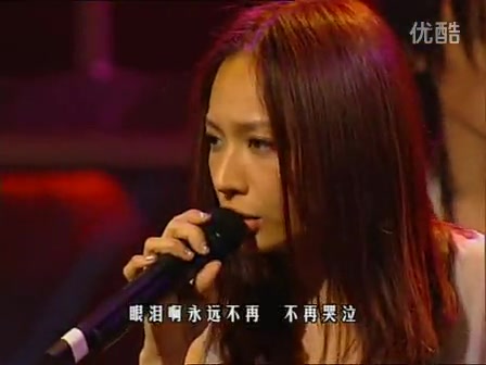 [图]F.I.R.飞儿乐团@詹雯婷-我们的爱（2005-03-19 第12届东方风云榜颁奖典礼）