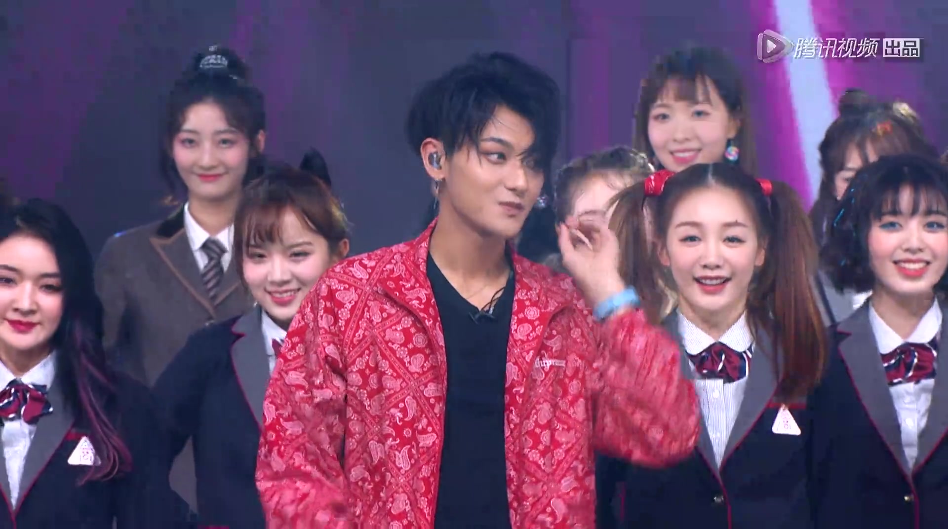 创造101 【纯享版】黄子韬 101女孩《beggar》