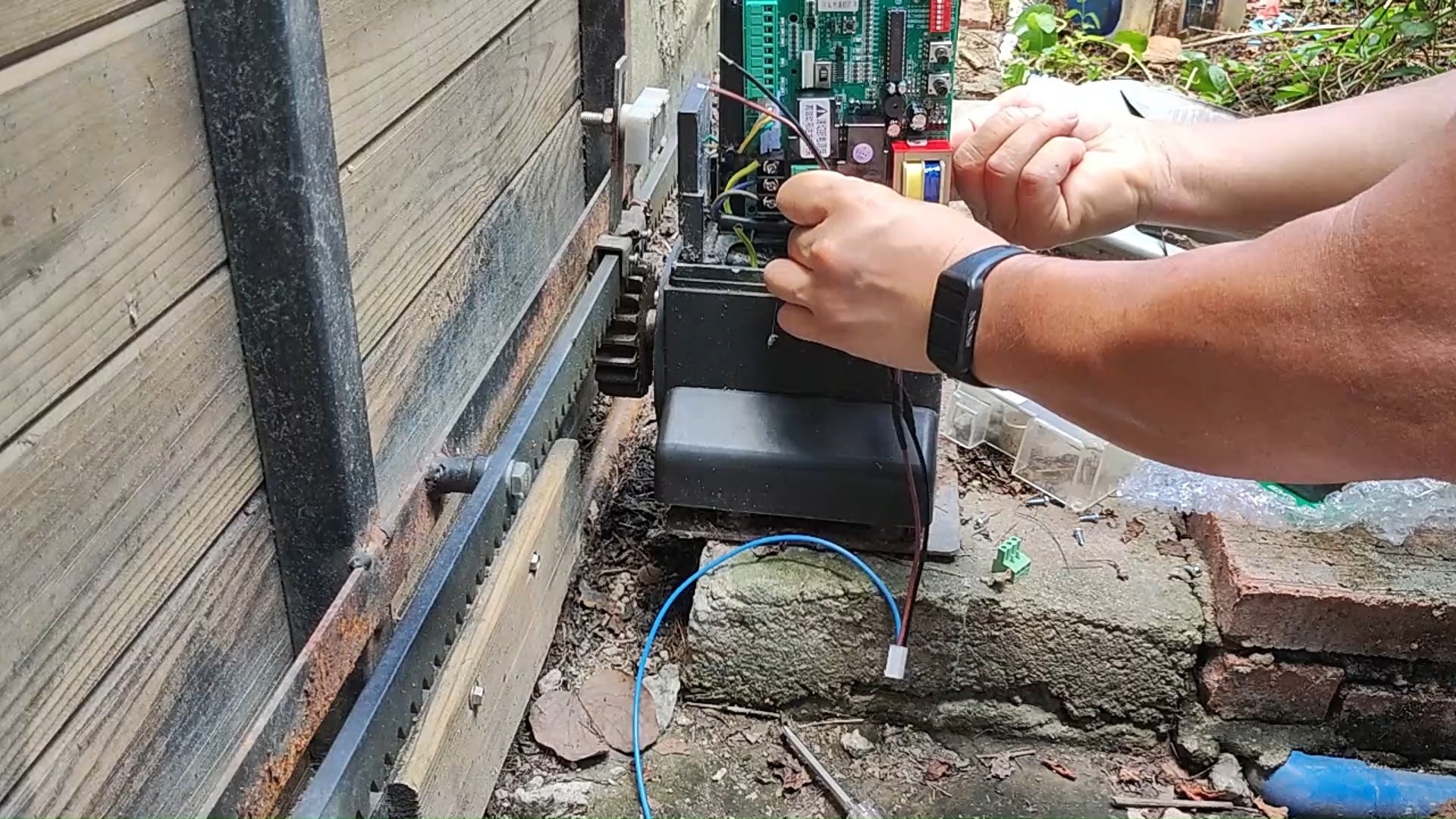 自动门故障排查维修