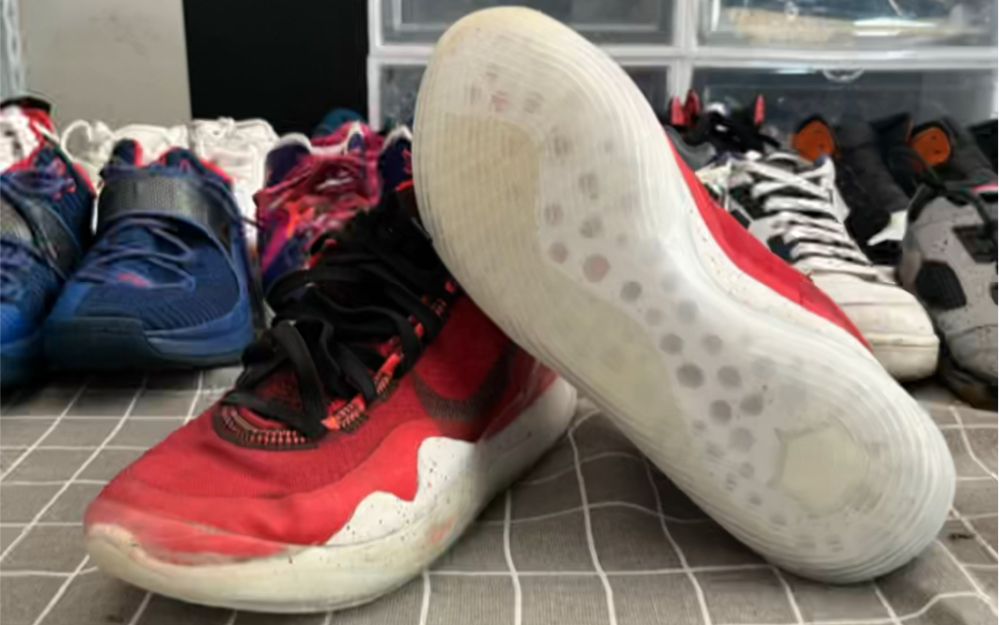 实战篮球鞋换底合集蜀猫球鞋修复专业球鞋修复店铺篮球鞋换鞋底篮球鞋