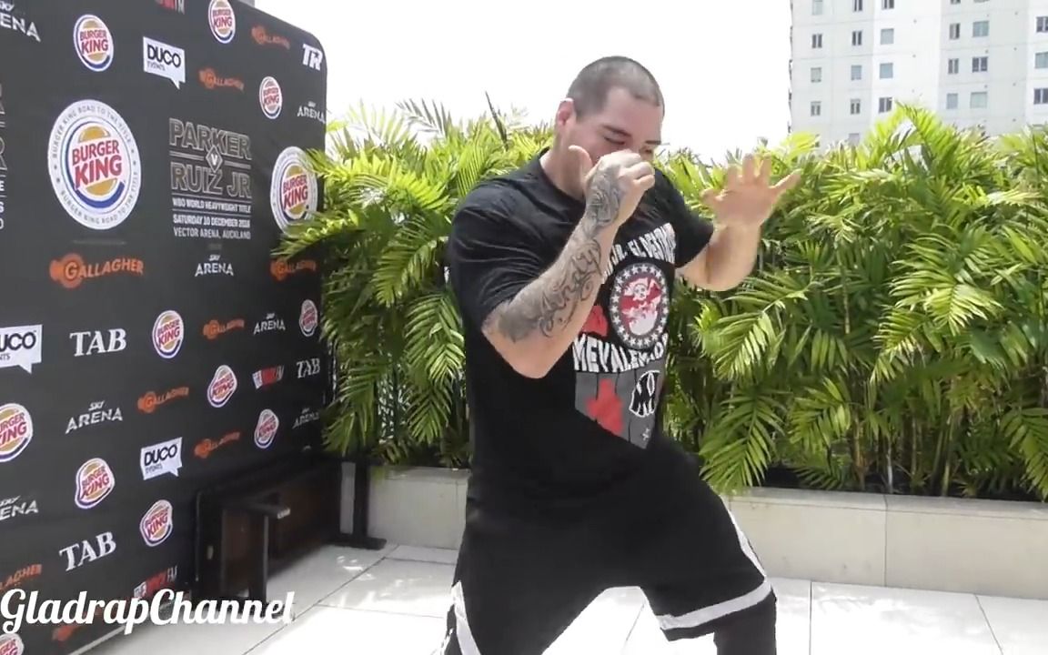 Andy Ruiz Shadow Boxing 小安迪ⷮŠ鲁伊兹空击哔哩哔哩bilibili