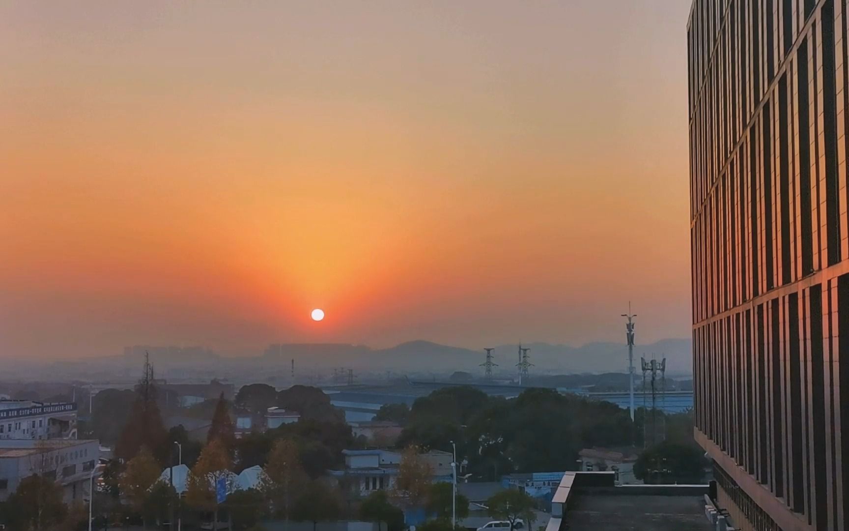 [图]用一首歌的时间看看日落——(落山-陈越龙)