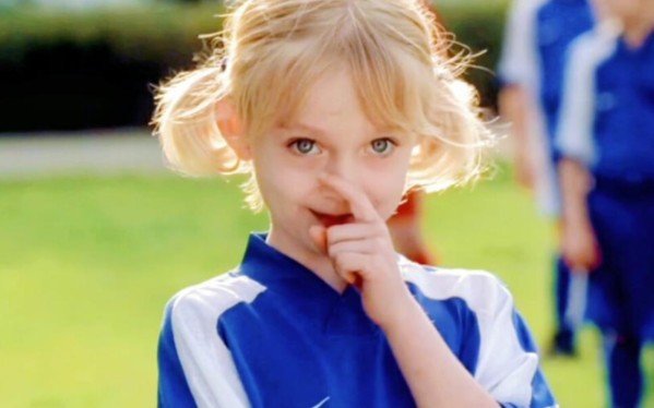 【达科塔范宁】达科塔范宁小时候的一些可爱图片合集