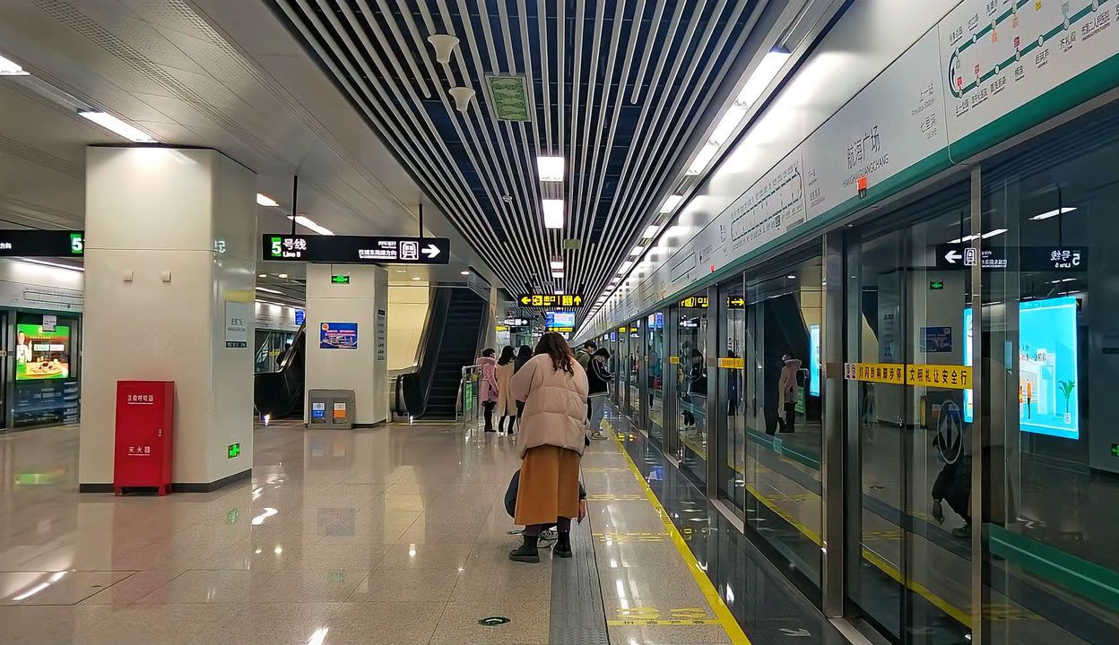 [郑州地铁]郑州地铁5号线报站音频系列 (2)(航海广场——航海广场)外