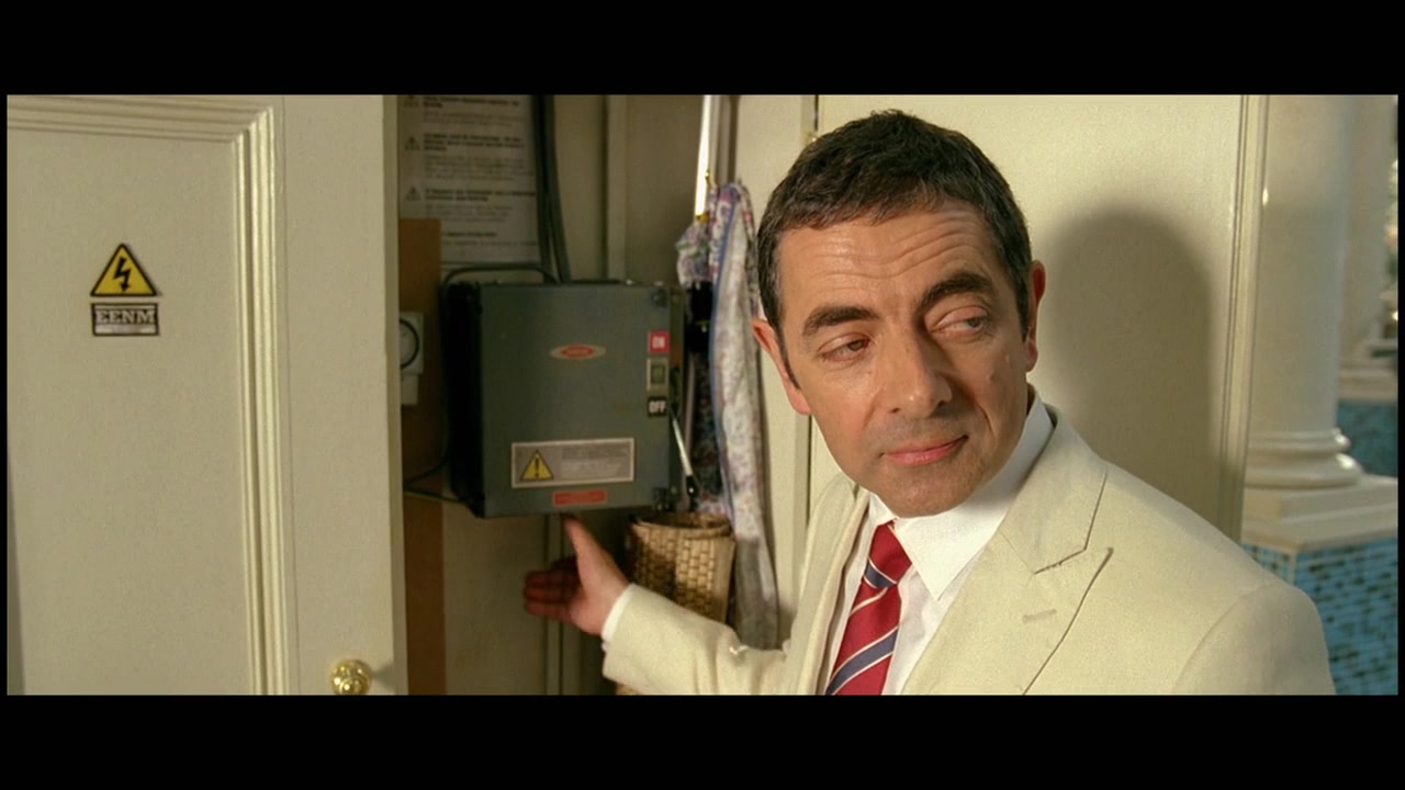 [图]【影视回顾】憨豆特工2 Johnny English-Reborn (2011) Extras【英语】