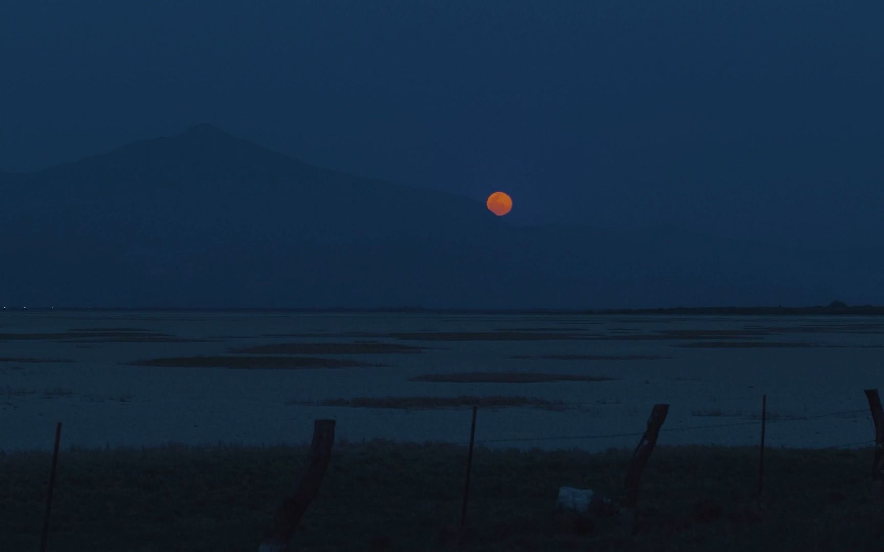 风景素材日出日落空境丛林阳光 海上帆船 海上日出 湖边日落 流星划过 日落雪景 沙漠日落哔哩哔哩bilibili