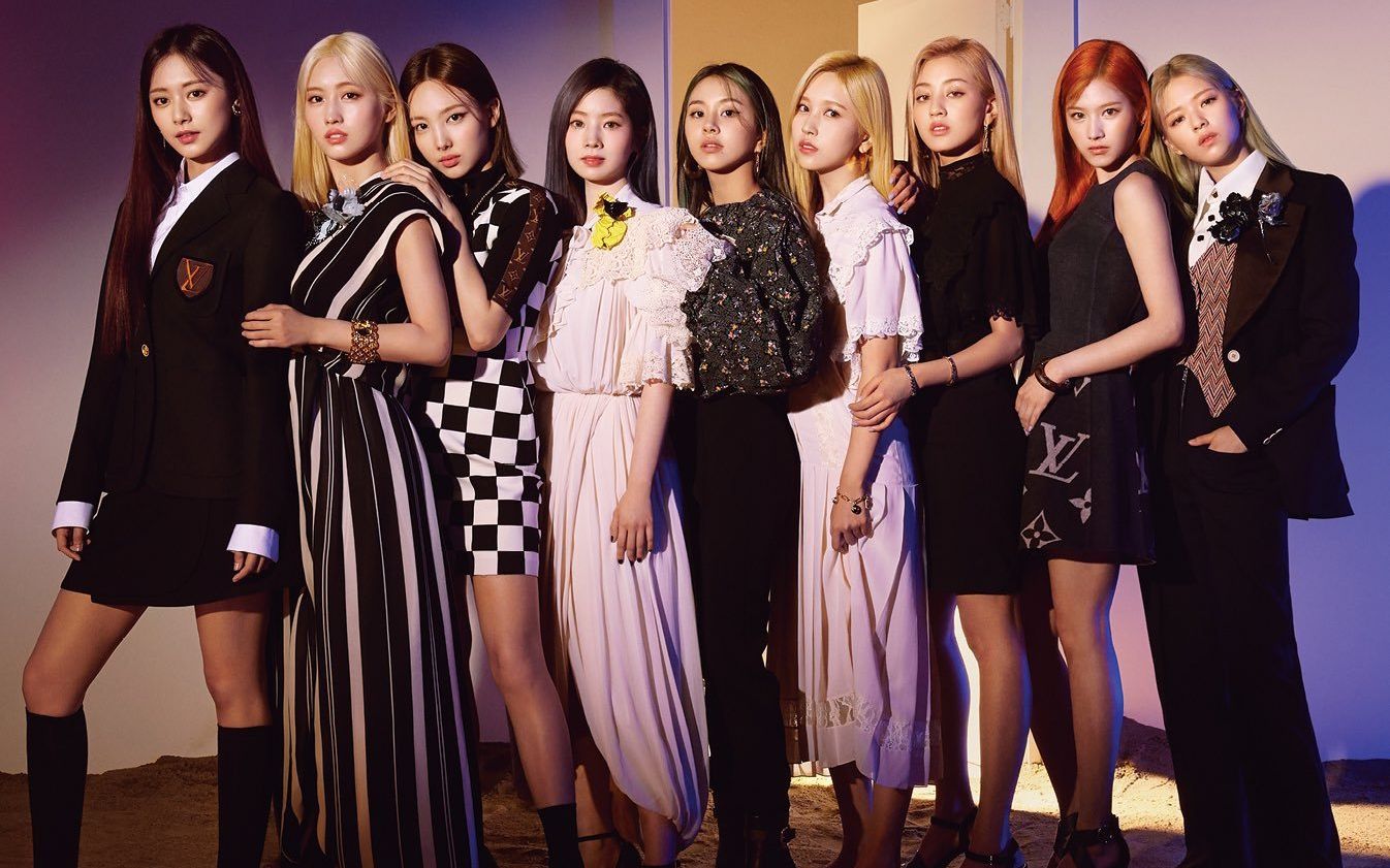 【TWICE】Harper's BAZAAR 时尚芭莎 封面拍摄预览哔哩哔哩bilibili