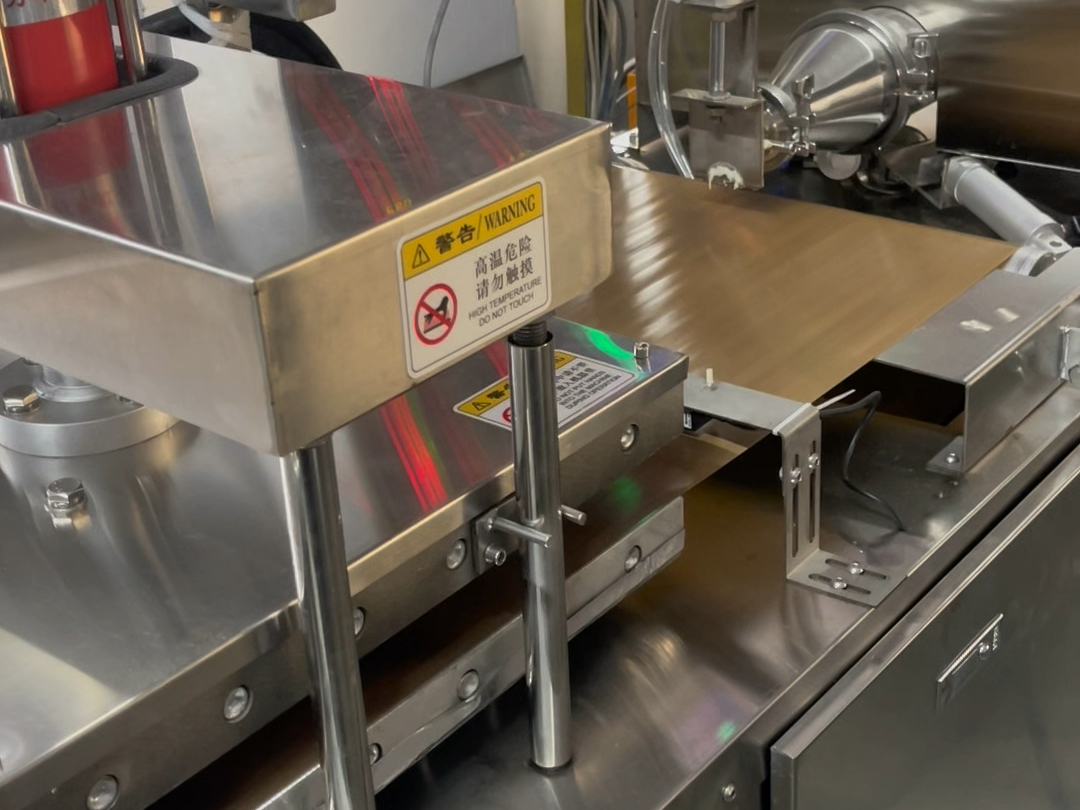 全自动烙馍机,做饼也能自动化,轻松应对大量需求