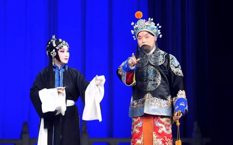 【京剧】《武家坡》朱强 迟小秋主演(历届青京赛获奖演员联合展演)