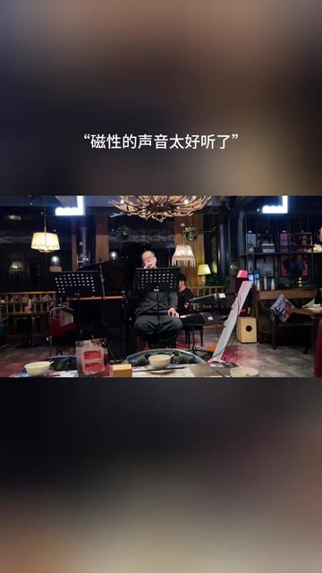 你信不信一个人可以凭着回忆爱着一个不联系的人一年又一年