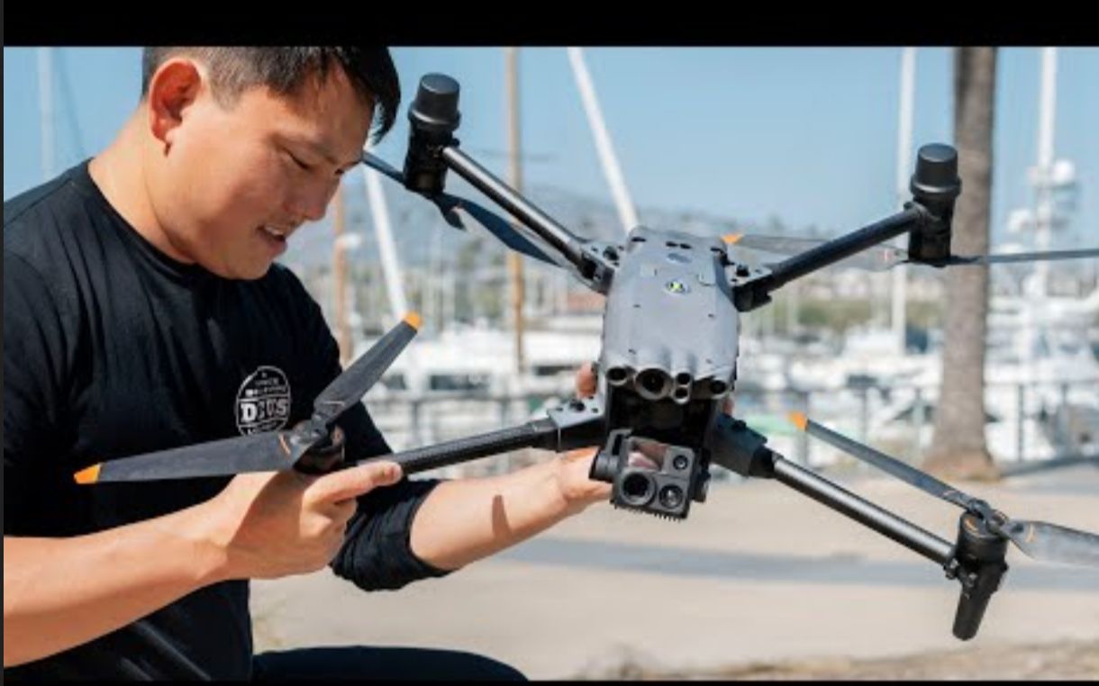 【中字大疆M30行业机测评】Most Advanced Drone I've Ever Seen!!! | DJI Enterprise Matrice 30哔哩哔哩bilibili