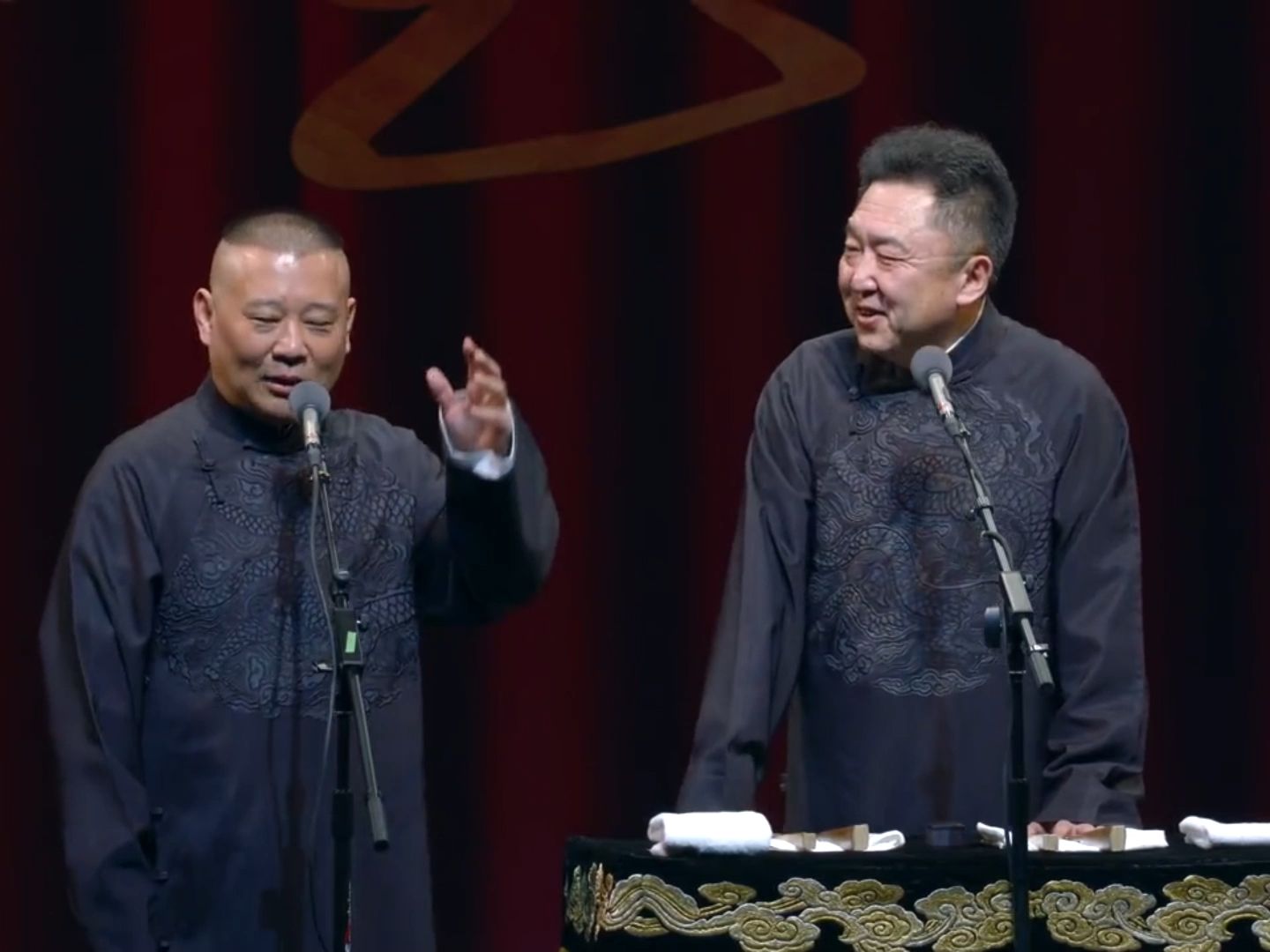 经典相声:《忙于接客的嫂子》郭德纲 于谦