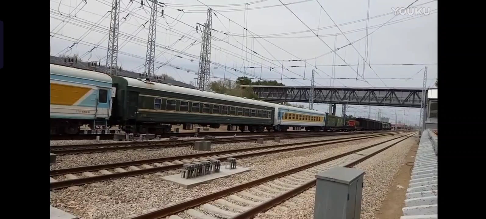 0077牵引改装平板车,棚车,哈局工程宿营车(yz22b,yw22b,yw22,ca23,yz