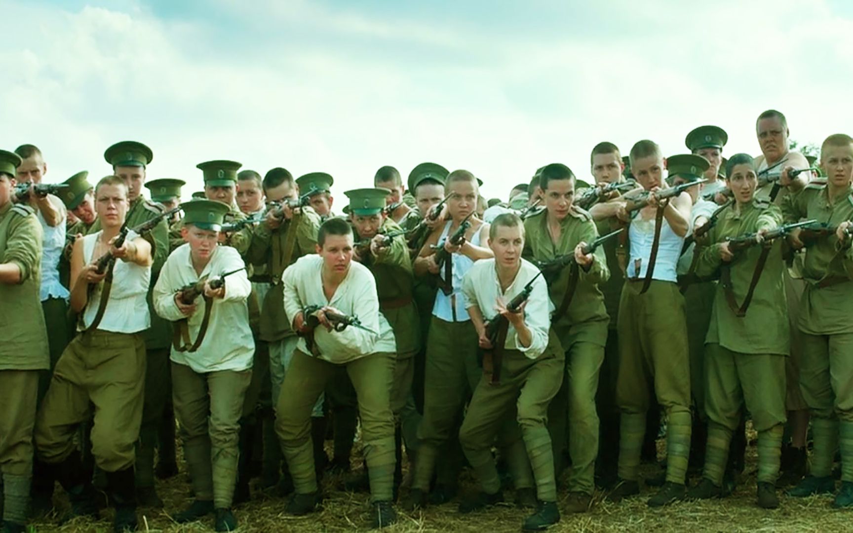 【小明】《敢死营》根据真实历史改编,男士兵逃离战场,女兵孤军深入与